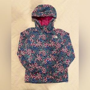Girls North Face rain jacket size Small.